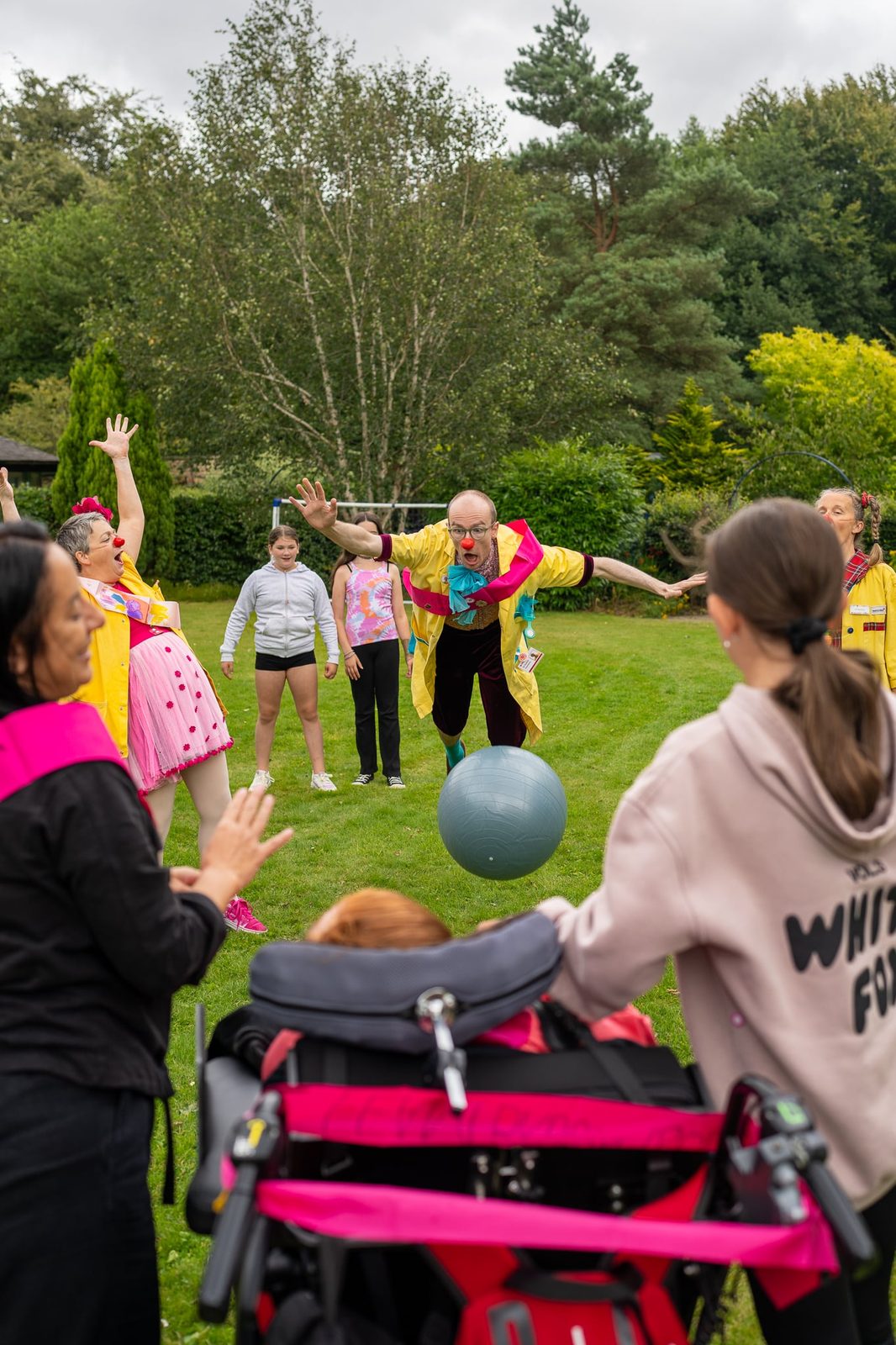 CHAS hold Olympic celebrations for the Clowndoctors event photo